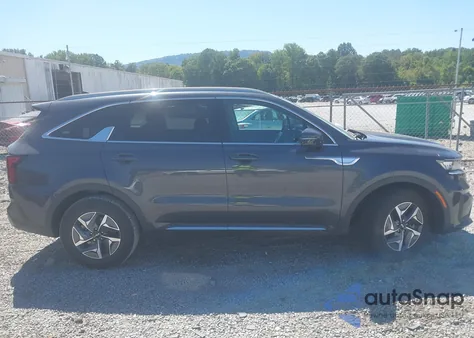 2022 Kia Sorento Hybrid S from USA, damaged, VIN KNDRG4LG0N5081238